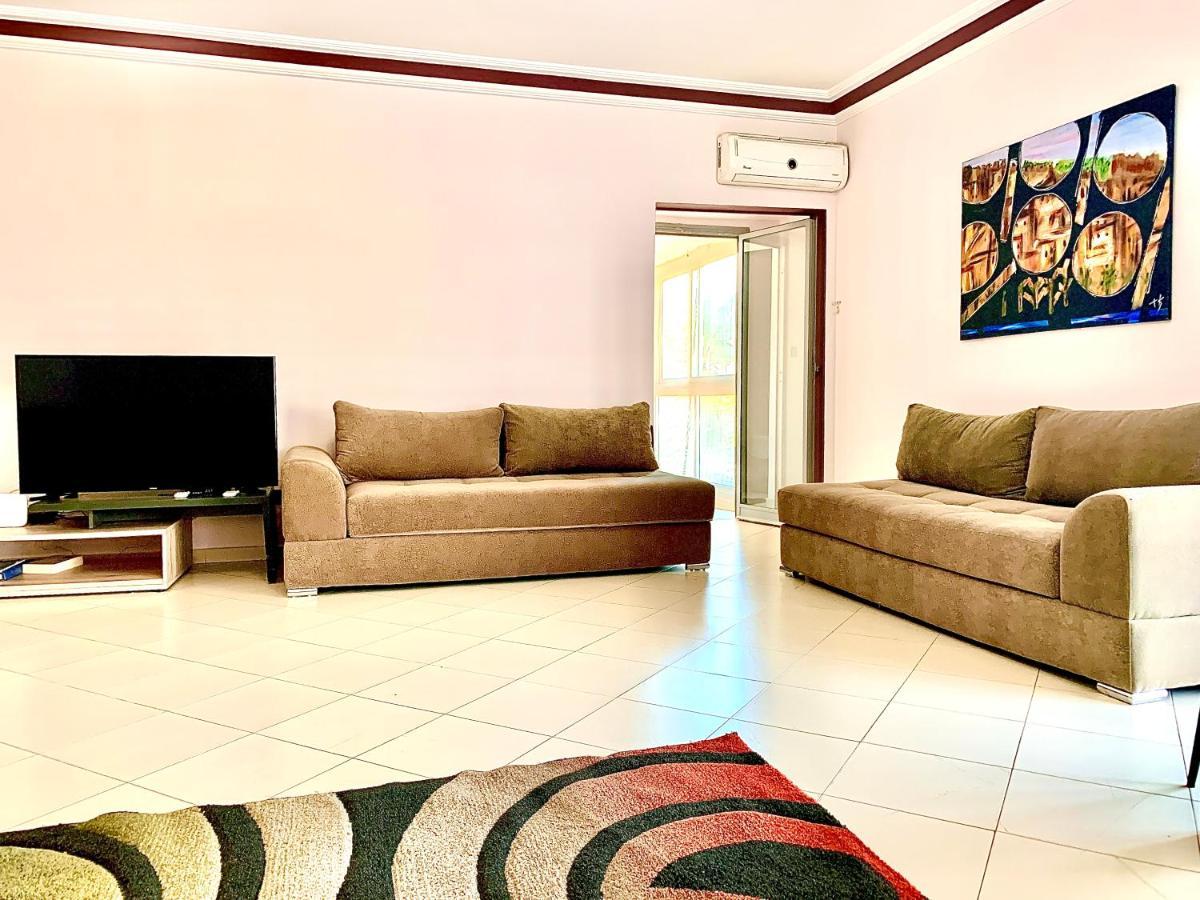 Anfa 28 - 2 Bedrooms - Well Located Apartment - Large And Pleasant الدار البيضاء المظهر الخارجي الصورة